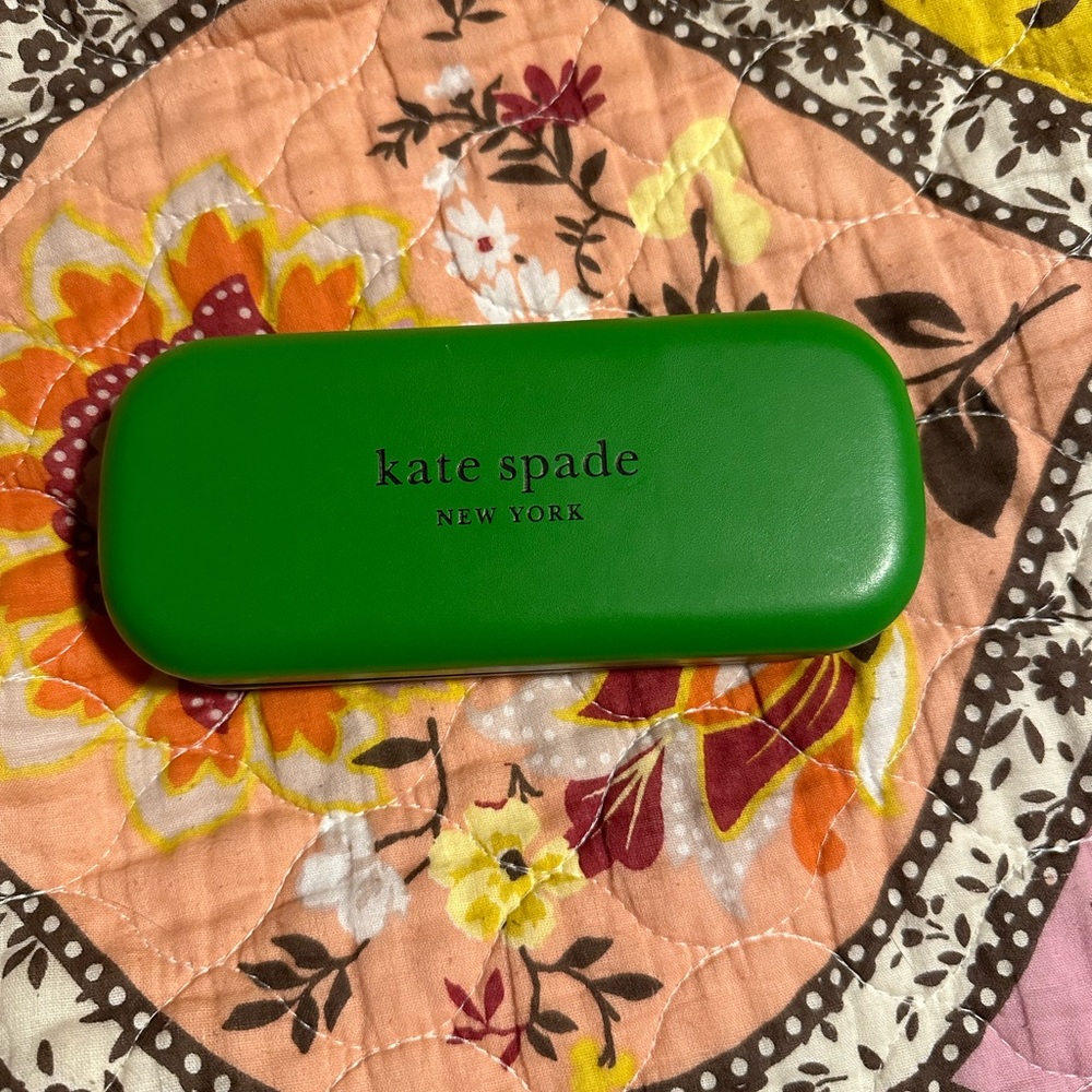 Brand new Kate spade glasses case with glasses wipe